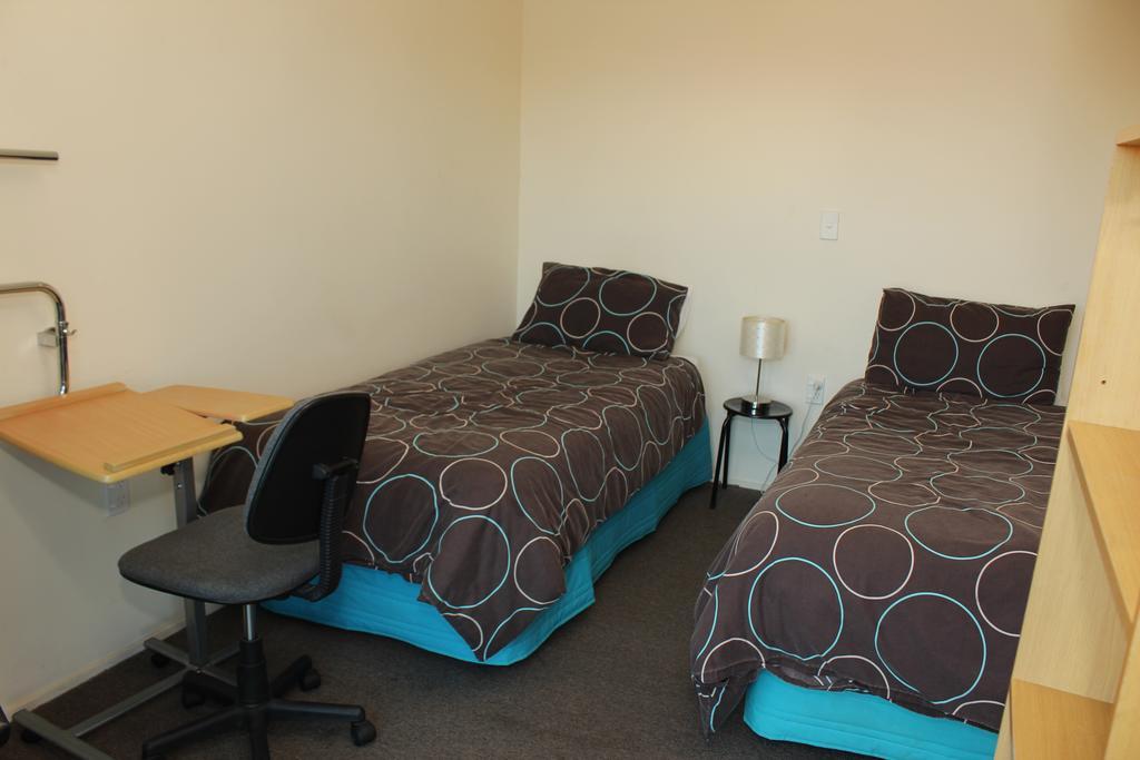 Central City Camping Park Инверкаргилл Номер фото